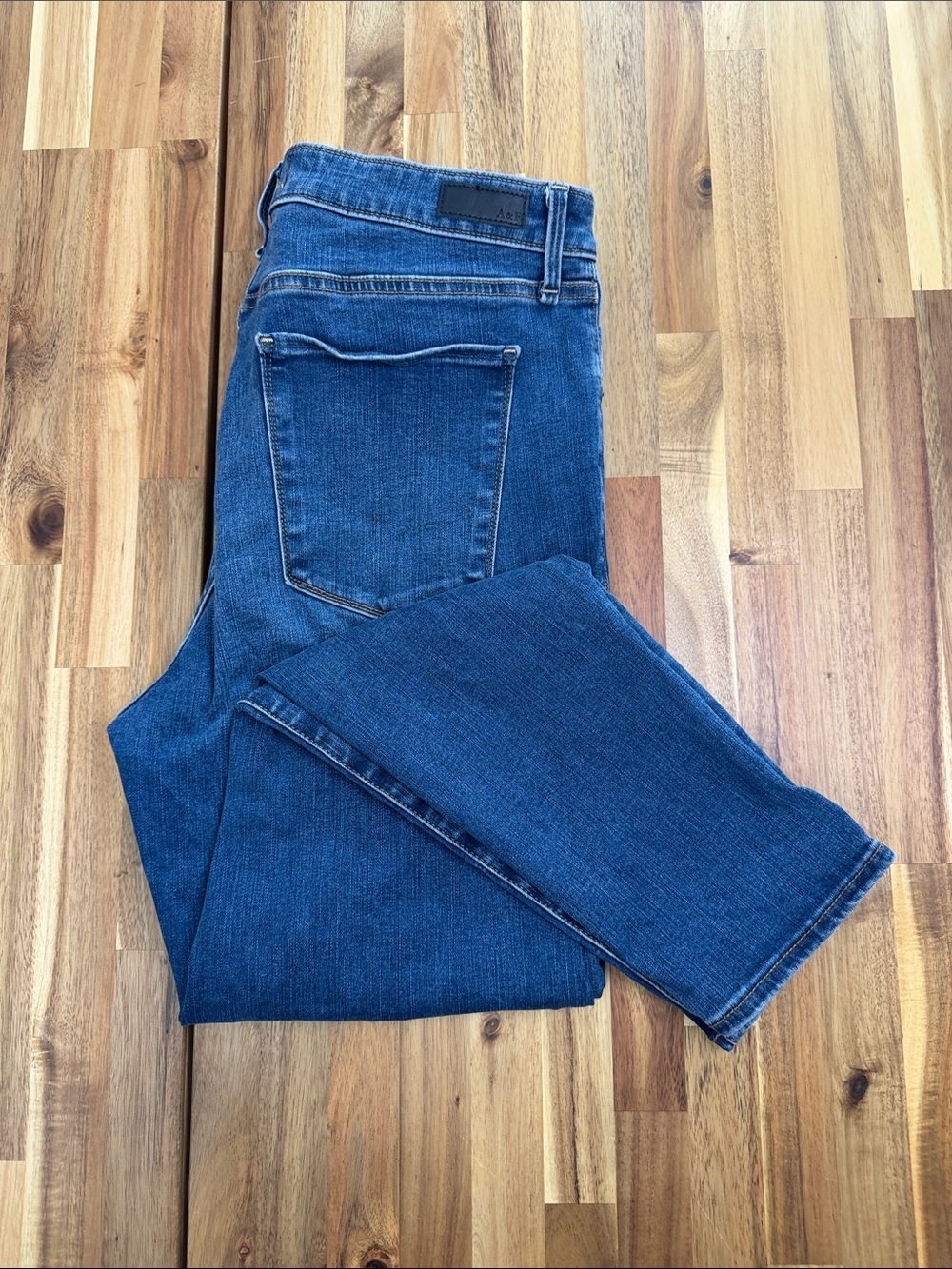 Abercrombie & Fitch The Super Skinny High Rise Jeans